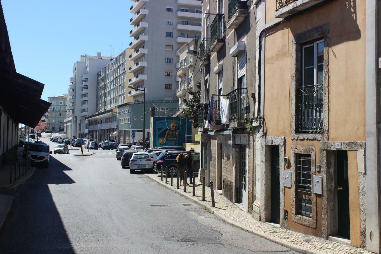 Tram28 - Santa Apolonia Hotel Lissabon Buitenkant foto